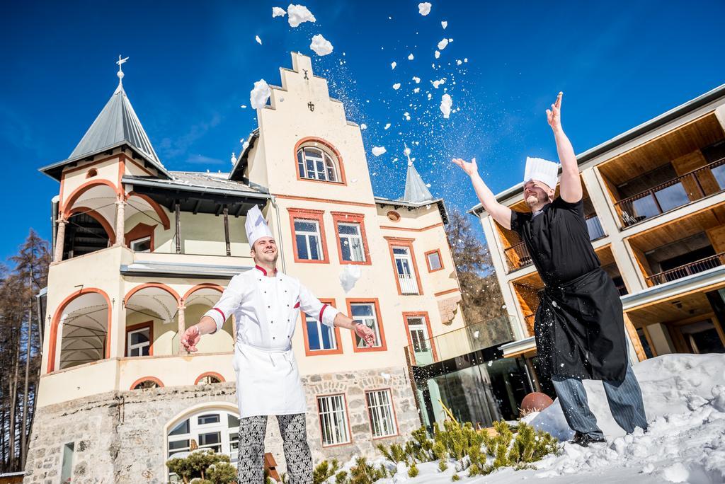 Villa Waldkoenigin San Valentino alla Muta Luaran gambar